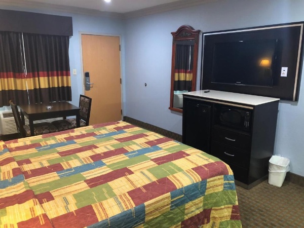 La Mirage Inn LAX Airport image 11