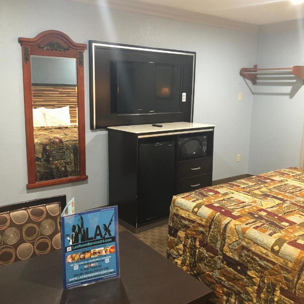 La Mirage Inn LAX Airport image 17